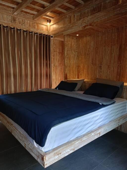 Silir Villa "Your Cozy Home" Mataram Exteriör bild